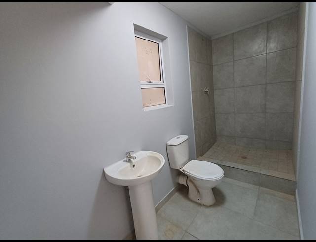 2 BEDROOM APARTMENT FOR SALE IN CHASEDENE